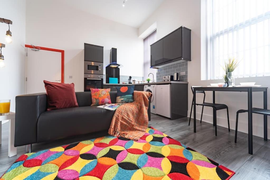 Jesouth Refreshing 1 Bedrm Condo Roomy Comfy Posh 킹스턴어폰헐 외부 사진
