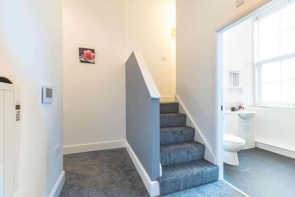 Jesouth Refreshing 1 Bedrm Condo Roomy Comfy Posh 킹스턴어폰헐 외부 사진